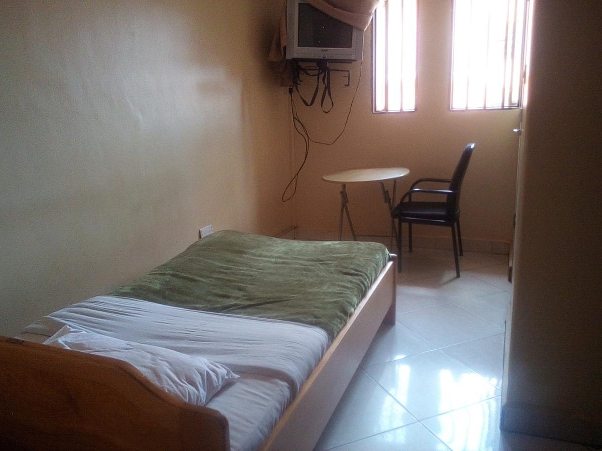 كامبالا Mamba Hotel المظهر الخارجي الصورة